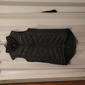 Womens long Columbia vest